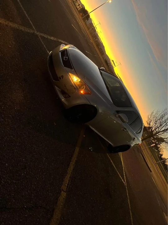 2007 Lexus IS 2nd Gen - Image 7 of 10