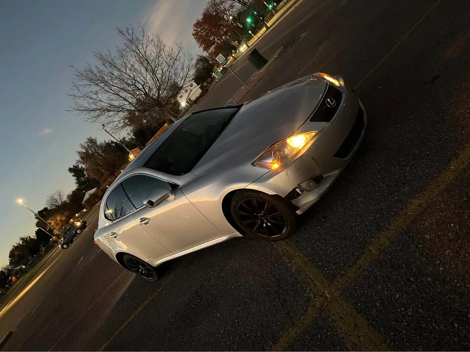 2007 Lexus IS 2nd Gen - Image 8 of 10