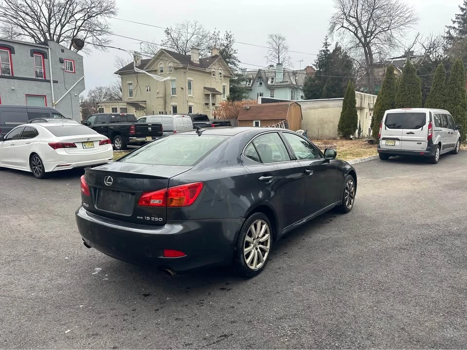 2007 Lexus IS 2nd Gen - Image 5 of 10