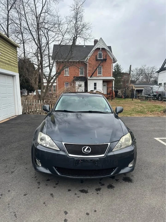 2007 Lexus IS 2nd Gen - Image 6 of 10