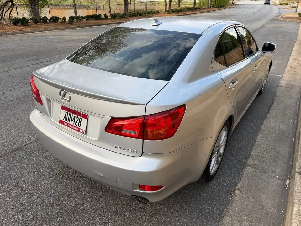 2007 Lexus IS 2nd Gen - Image 5 of 10