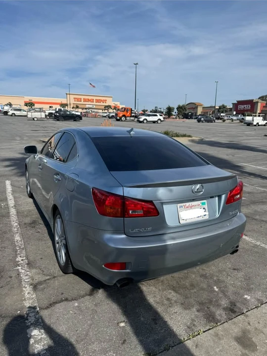 2007 Lexus IS 2nd Gen - Image 5 of 12
