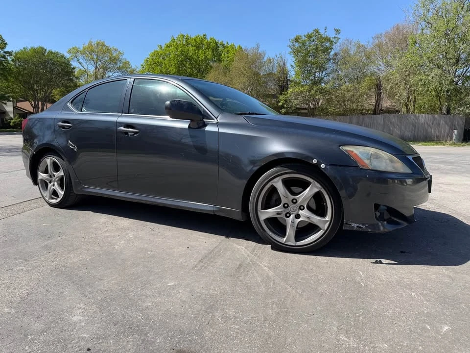 2007 Lexus IS 2nd Gen - Image 2 of 6