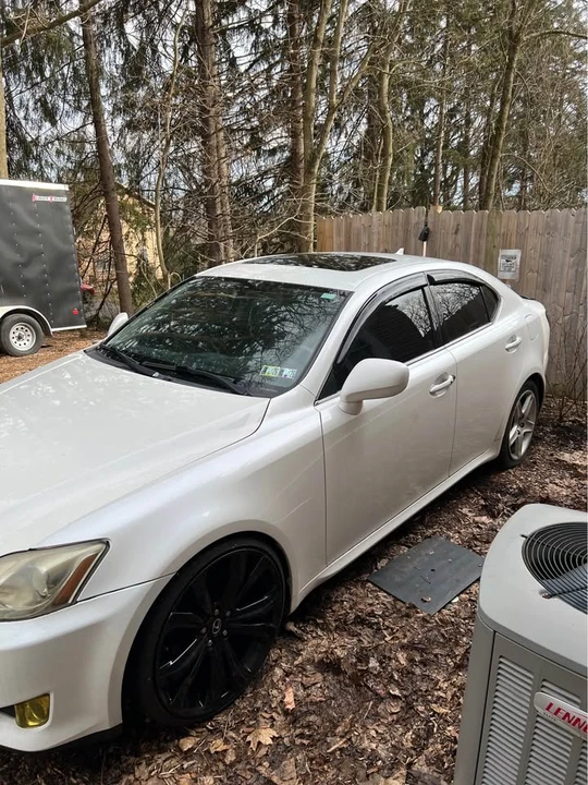 2007 Lexus IS 2nd Gen - Image 2 of 10