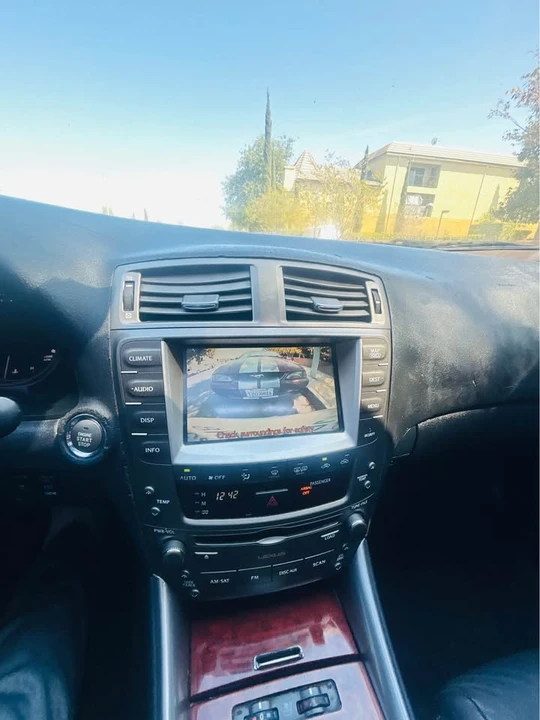 2007 Lexus IS 2nd Gen - Image 10 of 12