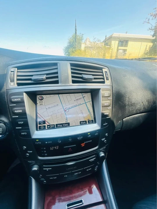 2007 Lexus IS 2nd Gen - Image 11 of 12