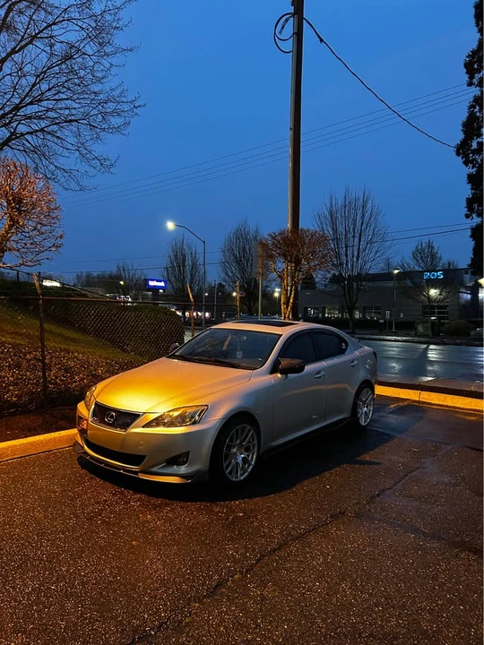 2007 Lexus IS 2nd Gen - Image 2 of 6