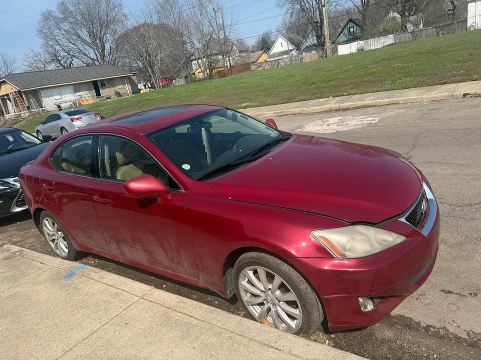 2007 Lexus IS 2nd Gen - Image 3 of 3