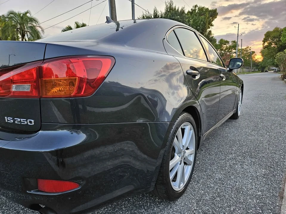 2007 Lexus IS 2nd Gen - Image 8 of 20