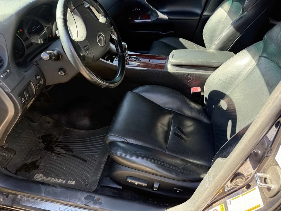 2007 Lexus IS 2nd Gen - Image 3 of 10