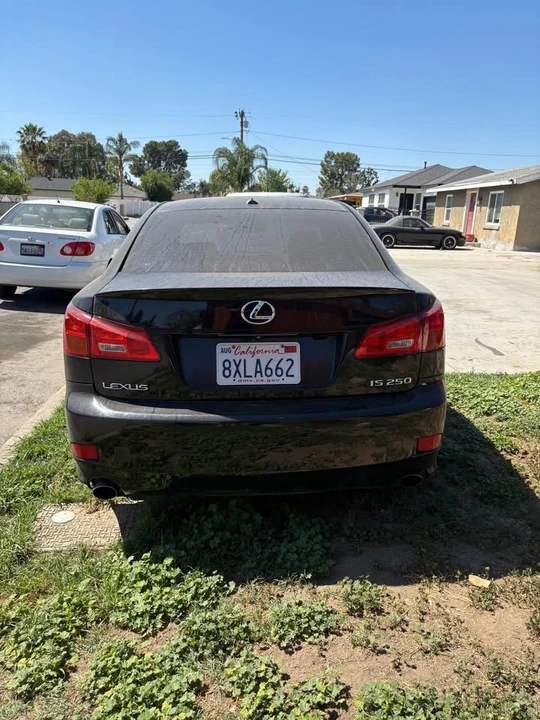 2007 Lexus IS 2nd Gen - Image 3 of 8