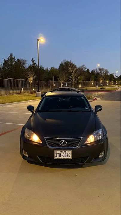 2007 Lexus IS 2nd Gen - Image 3 of 10