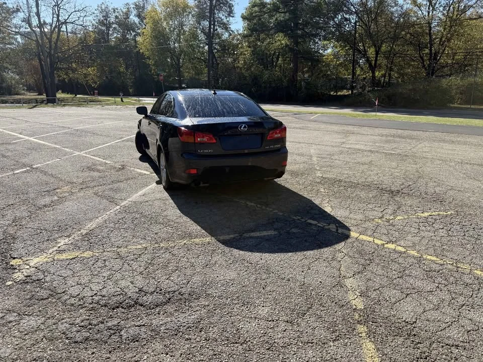 2007 Lexus IS 2nd Gen - Image 8 of 10