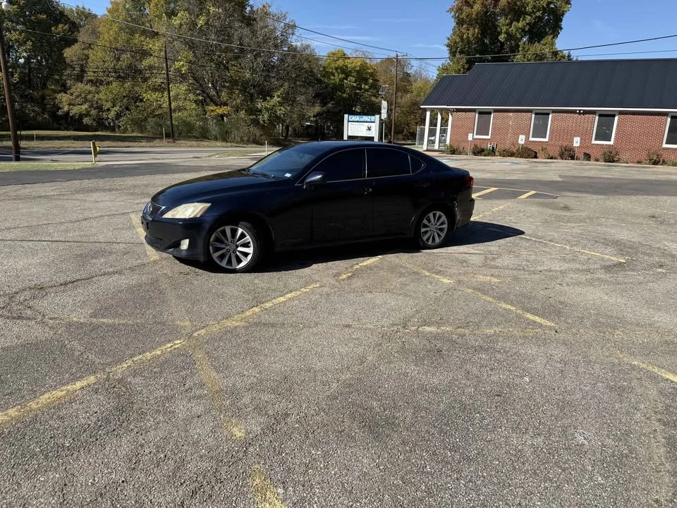 2007 Lexus IS 2nd Gen - Image 6 of 10