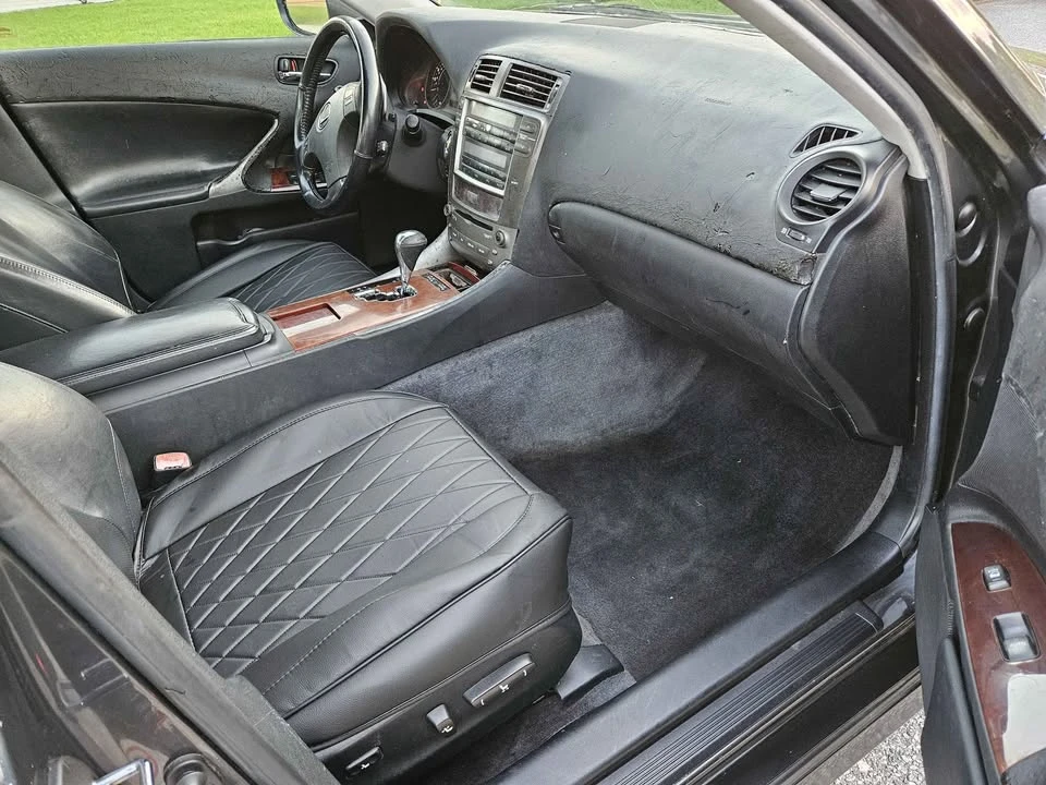 2007 Lexus IS 2nd Gen - Image 12 of 20