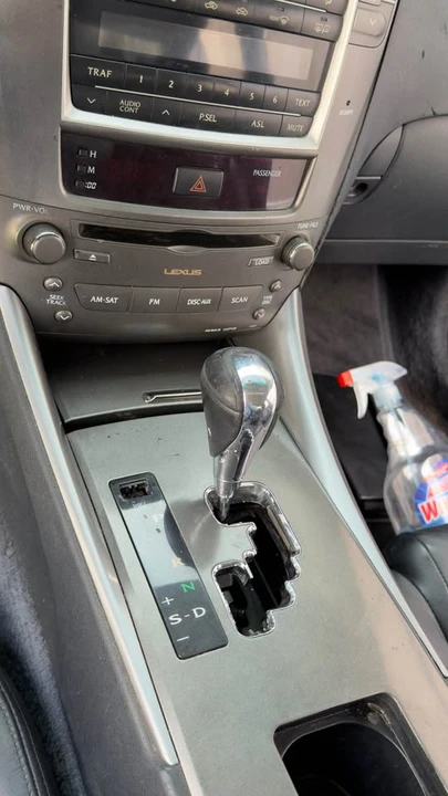 2007 Lexus IS 2nd Gen - Image 7 of 10