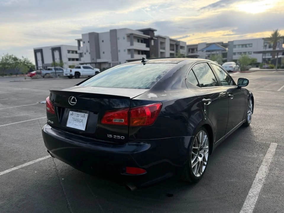 2007 Lexus IS 2nd Gen - Image 4 of 5