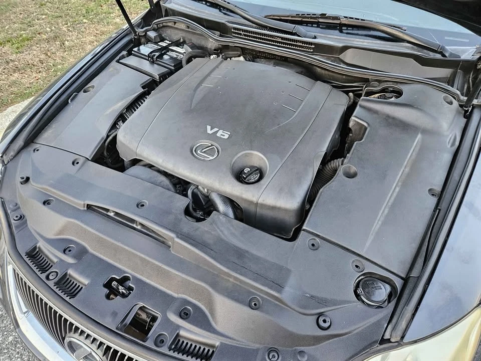 2007 Lexus IS 2nd Gen - Image 18 of 20