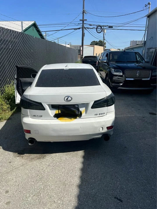 2007 Lexus IS 2nd Gen - Image 4 of 5