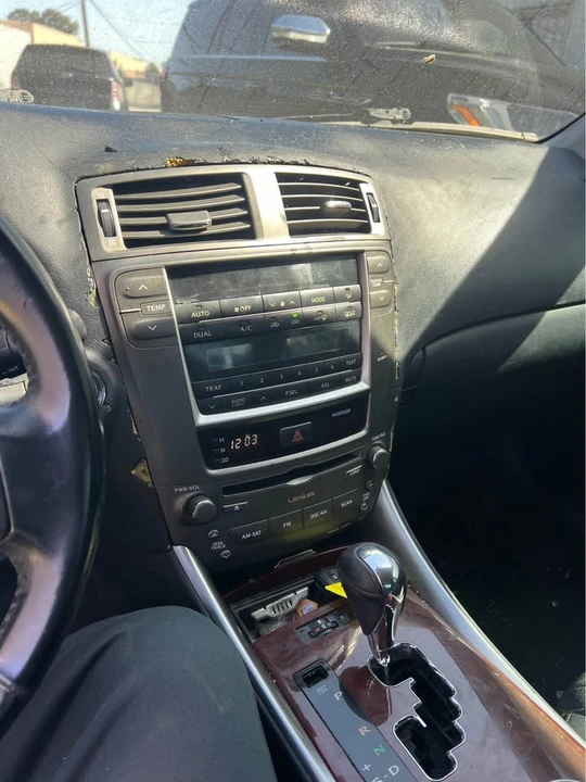 2007 Lexus IS 2nd Gen - Image 5 of 5