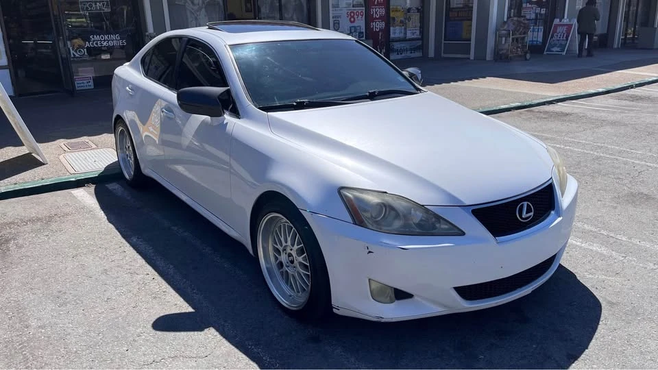 2007 Lexus IS 2nd Gen - Image 2 of 10