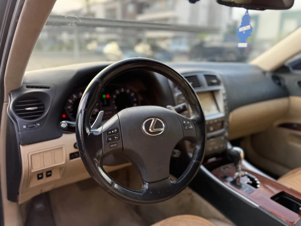 2007 Lexus IS 2nd Gen - Image 5 of 5