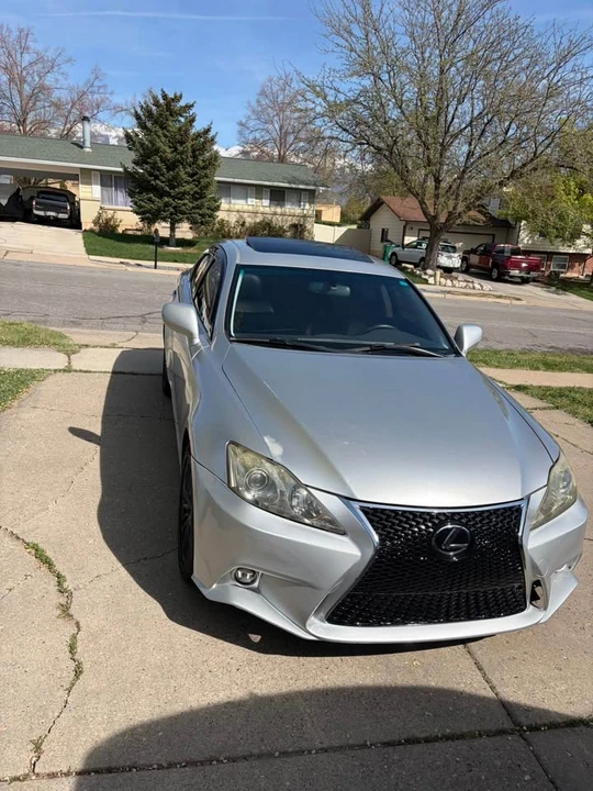 2007 Lexus IS 2nd Gen - Image 4 of 8