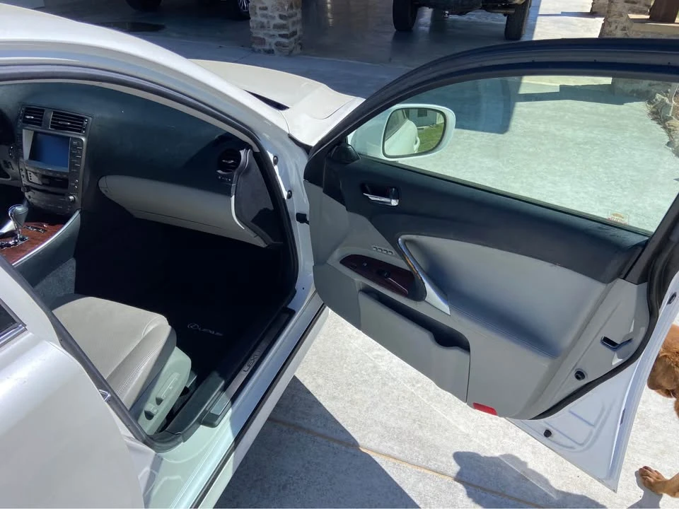 2007 Lexus IS 2nd Gen - Image 10 of 19