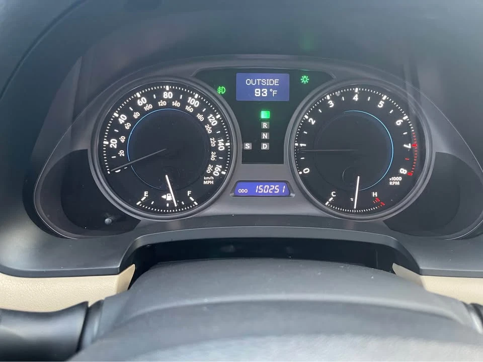 2007 Lexus IS 2nd Gen - Image 13 of 18