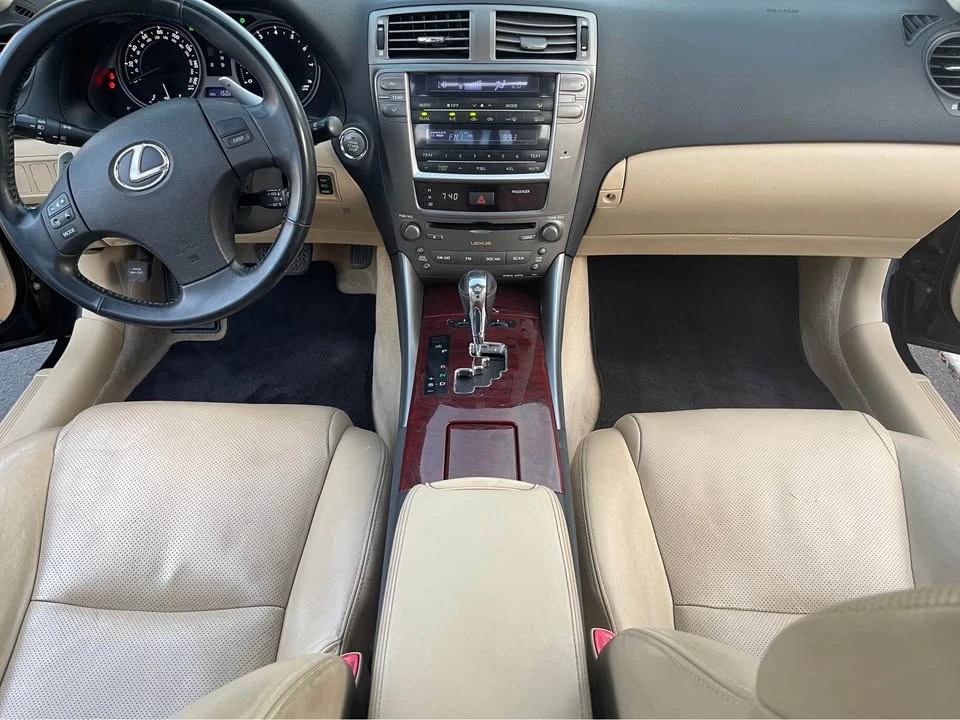 2007 Lexus IS 2nd Gen - Image 12 of 18