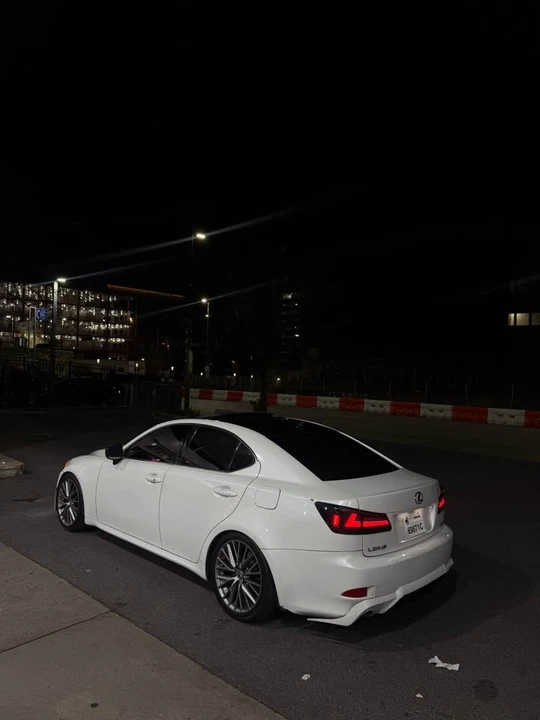 2007 Lexus IS 2nd Gen - Image 4 of 7