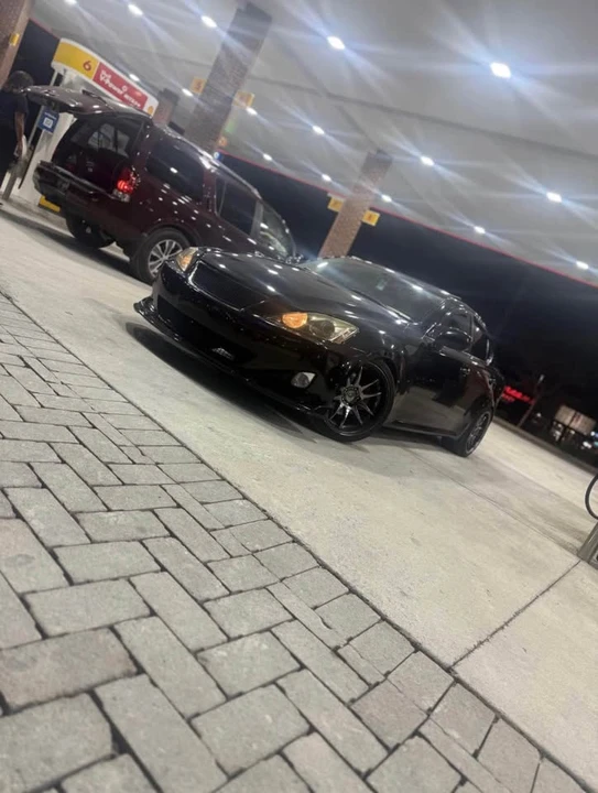 2007 Lexus IS 2nd Gen - Image 4 of 10