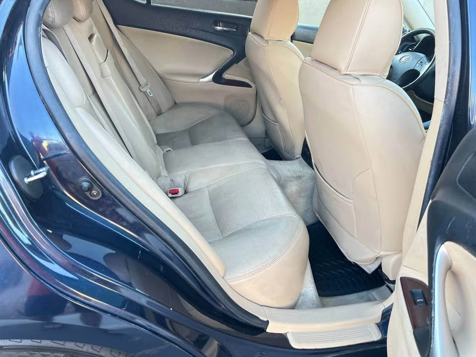 2007 Lexus IS 2nd Gen - Image 18 of 20