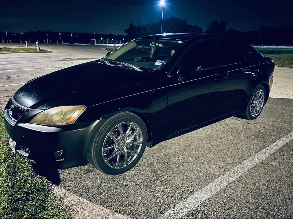 2007 Lexus IS 2nd Gen - Image 3 of 5