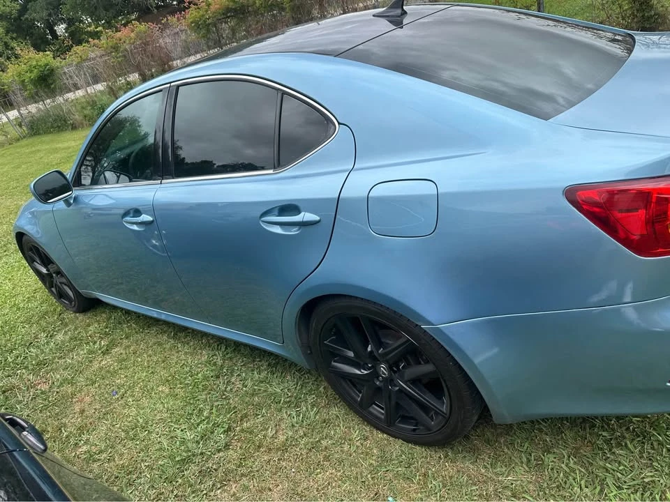 2007 Lexus IS 2nd Gen - Image 11 of 19