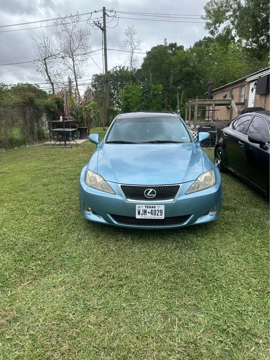 2007 Lexus IS 2nd Gen - Image 9 of 19