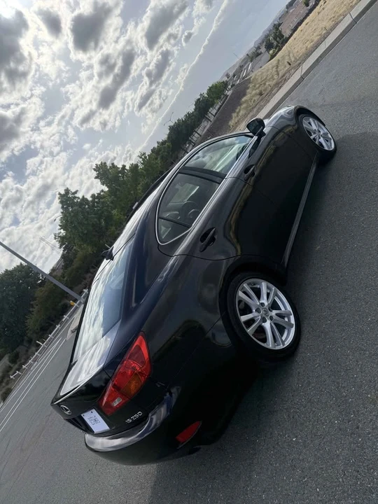 2007 Lexus IS 2nd Gen - Image 4 of 5