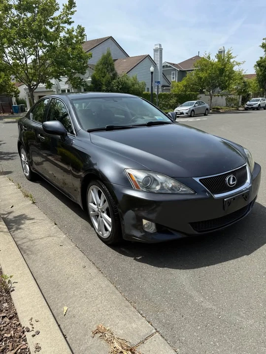 2007 Lexus IS 2nd Gen - Image 3 of 10