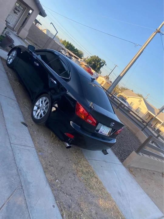2007 Lexus IS 2nd Gen - Image 4 of 8
