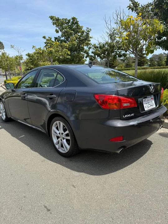 2007 Lexus IS 2nd Gen - Image 6 of 10