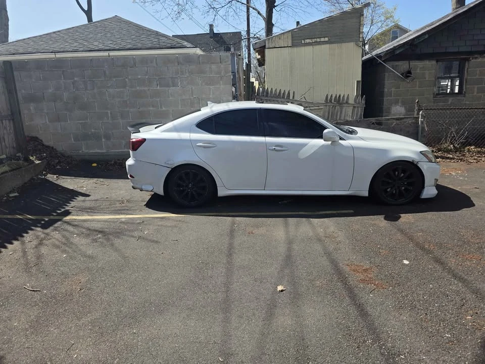 2007 Lexus IS 2nd Gen - Image 4 of 10