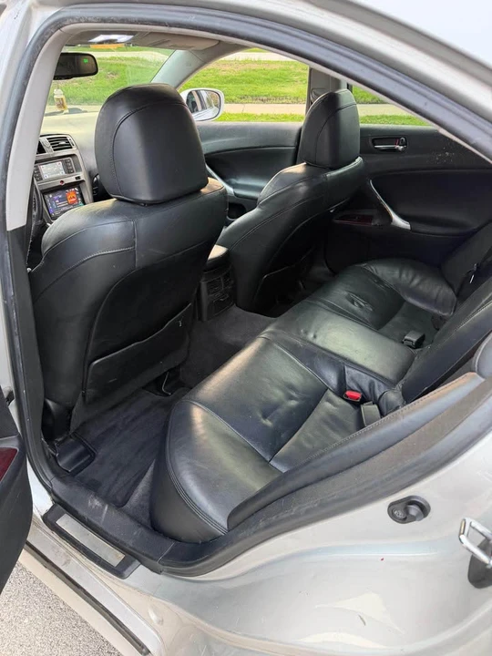 2007 Lexus IS 2nd Gen - Image 13 of 16