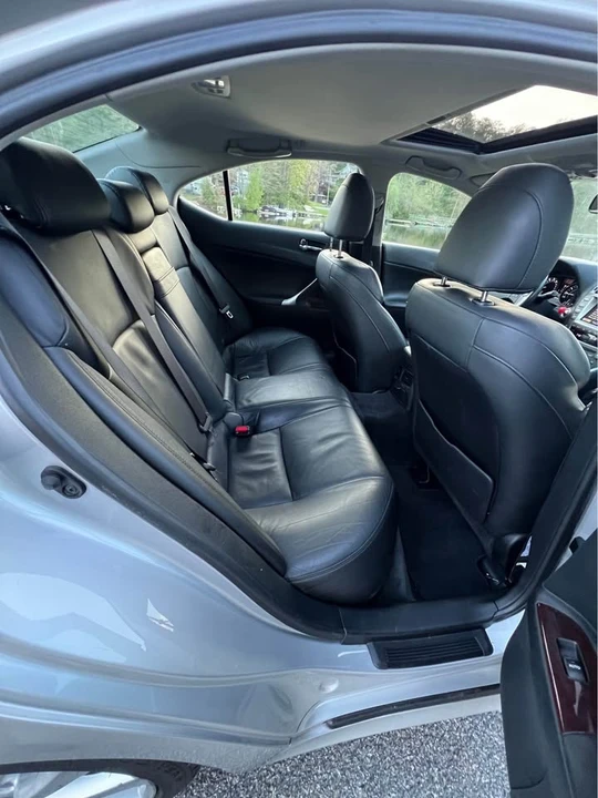 2007 Lexus IS 2nd Gen - Image 8 of 20