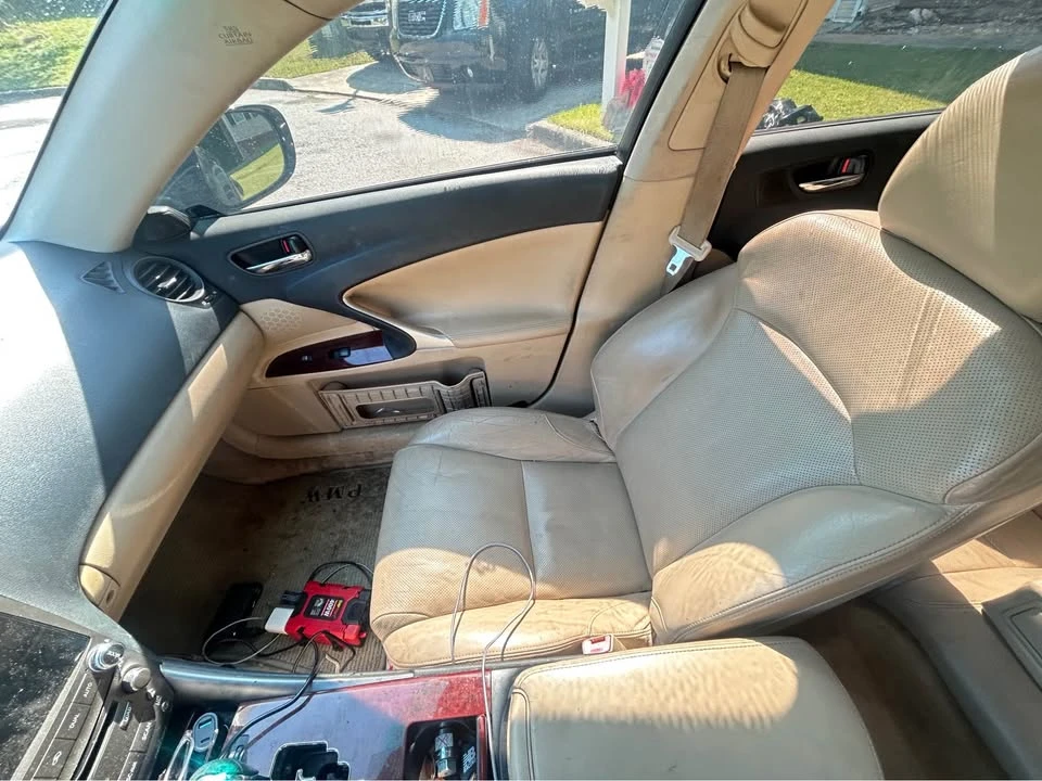 2007 Lexus IS 2nd Gen - Image 11 of 20