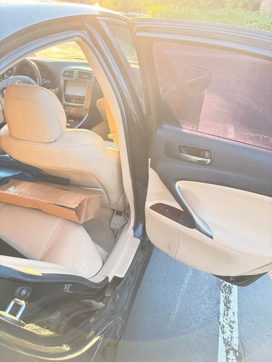 2007 Lexus IS 2nd Gen - Image 7 of 8