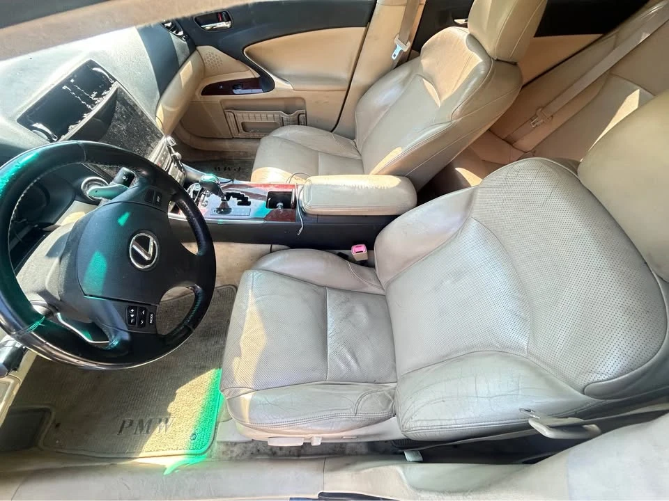 2007 Lexus IS 2nd Gen - Image 10 of 20