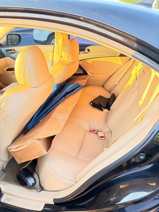 2007 Lexus IS 2nd Gen - Image 5 of 8