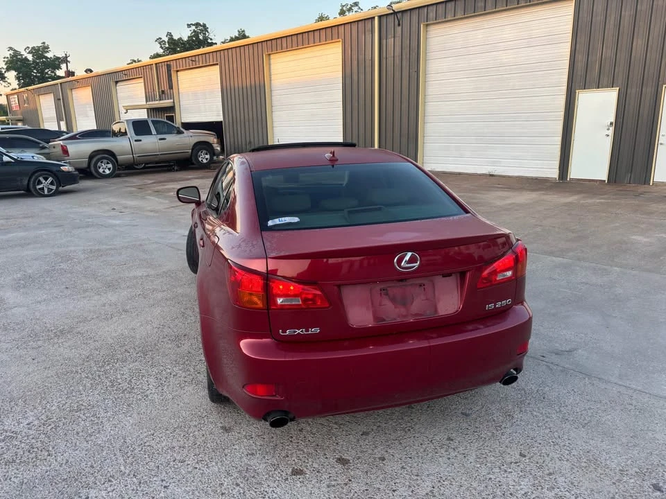2007 Lexus IS 2nd Gen - Image 4 of 8