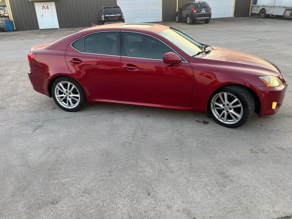 2007 Lexus IS 2nd Gen - Image 6 of 8
