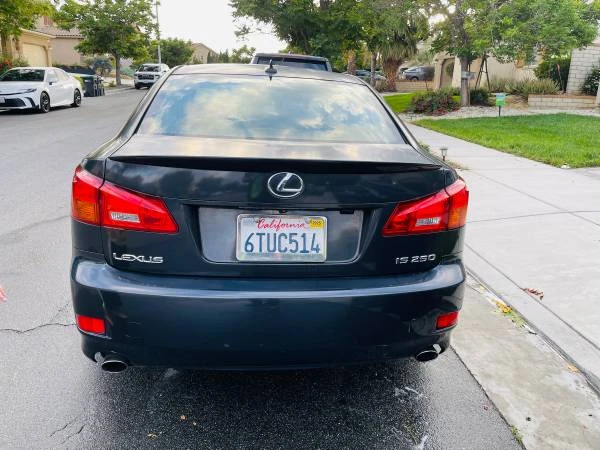 2007 Lexus IS 2nd Gen - Image 4 of 31